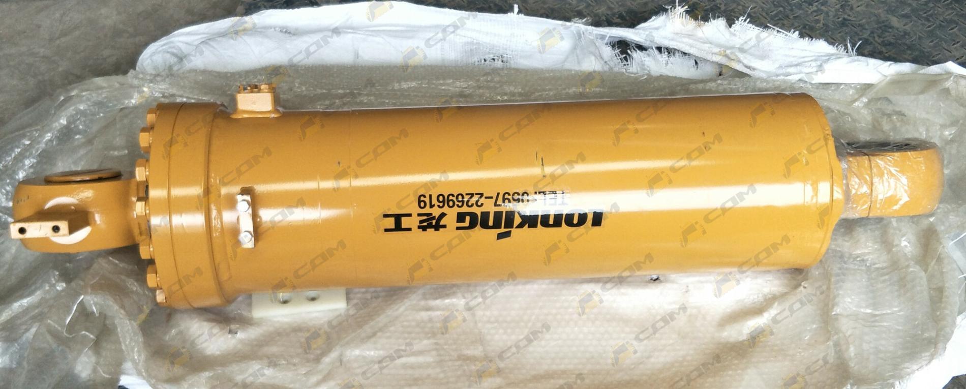 Цилиндр управления ковшом CDM860